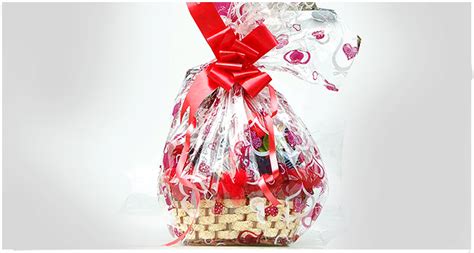 138 likes · 1 talking about this. Valentine Gifts And Hampers In Nigeria For Feb. 14th 2017 ...