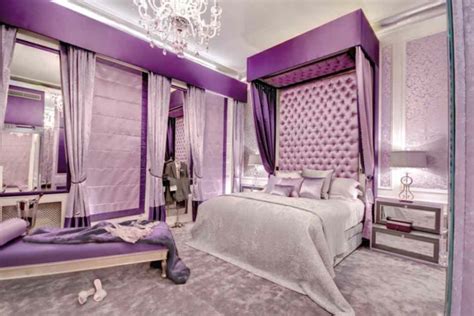 Lila girly schlafzimmer stockbild bild von kind. Lila Schlafzimmer - 31 super kreative Beispiele ...