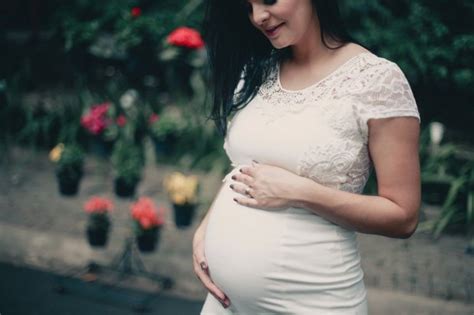 download gratis 84 gambar wanita hamil terbaru gambar