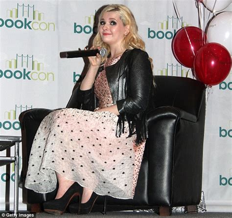 Abigail Breslin Reveals Her Quirky Style In Floaty Pink And Black Spotted Dress At Bookcon In