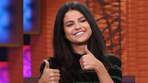 Selena Gomezs Revival World Tour Details Youtube