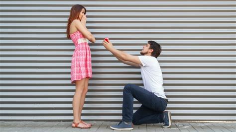 why men historically propose to women