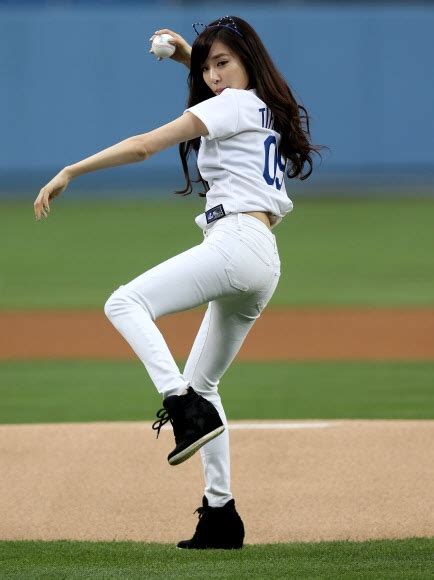 Gallery Girls Generation Throws Ceremonial First Pitch For The La