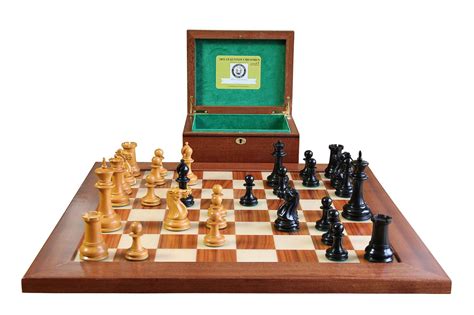 1851 Official Staunton Antiqued Chess Set Regal And Barnes
