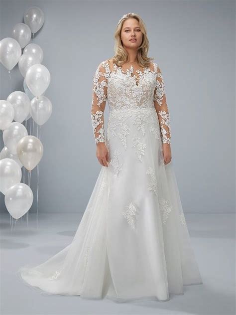 Das perfekte hochzeitskleid für jede frau. Sei vollkommen Braut in XL Brautkleidern von White One by ...