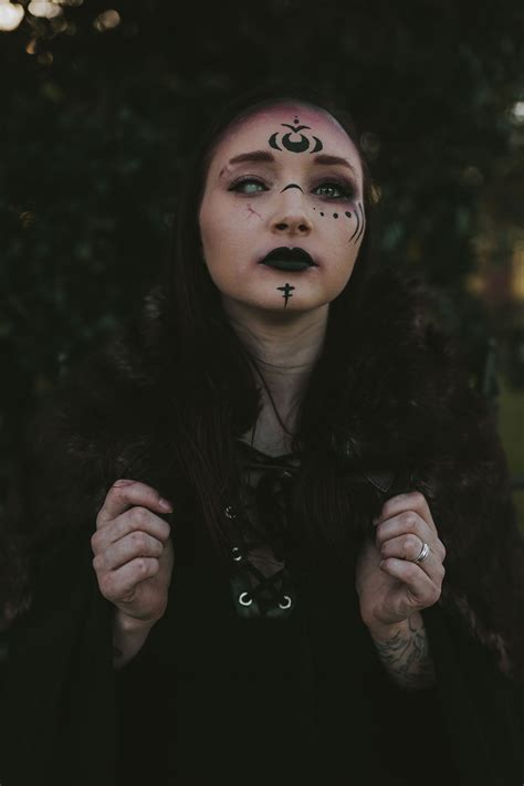 Pin By Jesse Born On Halloween Ideas Halloween Makeup Witch Witch