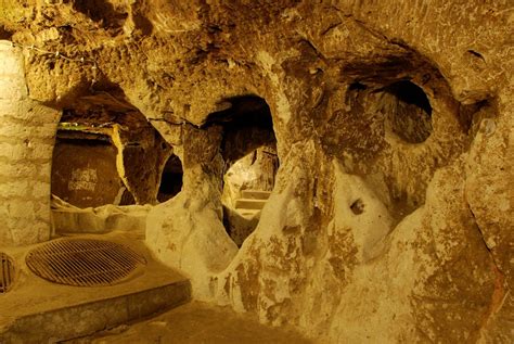 Cappadocia Derinkuyu Underground City ~ Travel Turkey