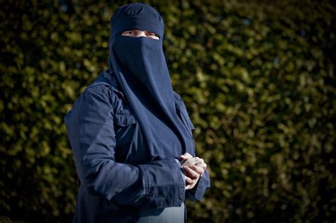 Quebec Niqab Bill Would Make Muslim Women Unveil The Star