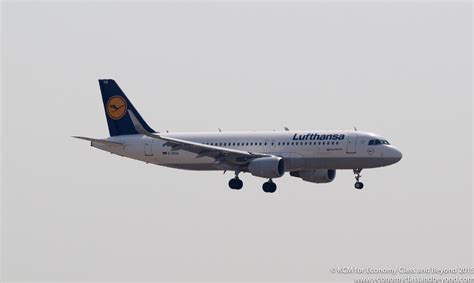 Airplane Art Lufthansa Airbus A320 With Sharklets Economy Class