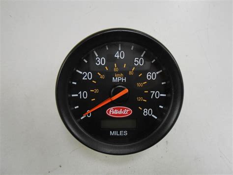 Q A Genuine Peterbilt Speedometer Odometer Gauge