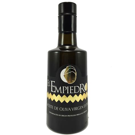 Una casa de campo con mucho encanto que cuenta con un jardín de 30.000 m2 y 1200. Comprar Aceite El Empiedro - latinajadelgourmet.com