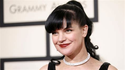Pauley Perrette Announces Shes Leaving Ncis After 15 Seasons Cbs News