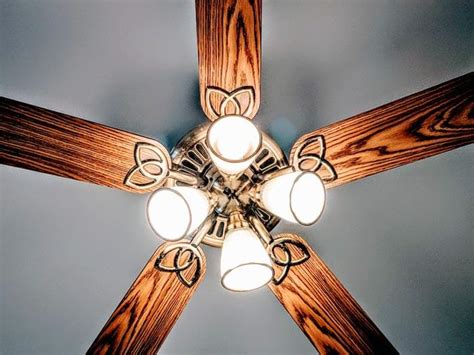Is the wall switch on? 15 Best Ceiling Fan Light Bulbs 2020 | Reviews & Guide