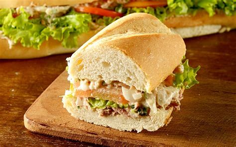 Receita de Sanduíche de Atum na Baguete LINDO E DELICIOSO