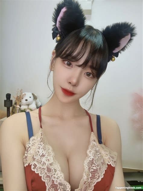 Korean Afreeca Streamer Nude The Fappening Photo