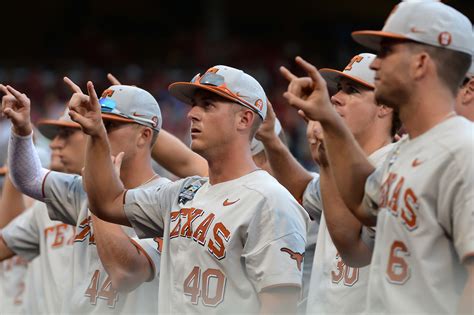 Covering all the bases of amateur baseball. Texas Baseball: UT holds Annual Alumni Game