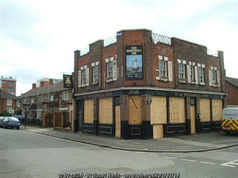 The Windmill Inn Public House © Stacey Harris Cc By Sa20 Geograph Britain And Ireland