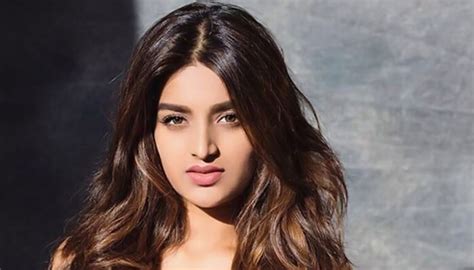 nidhhi agerwal aka height weight age affairs and biography