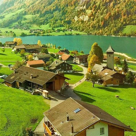 Switzerland 🌻 For More Great Pins Go To Kaseybellefox Travel Around