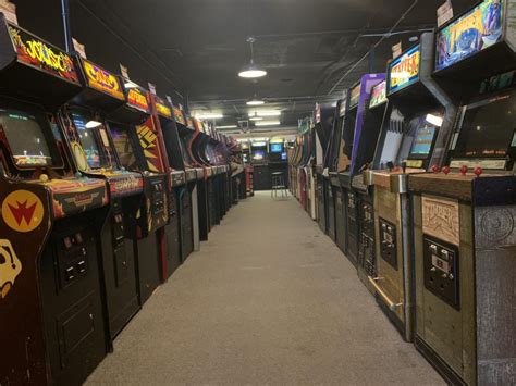 One Of Americas Largest Gaming Arcades In Chicago Reopens In Phase 4
