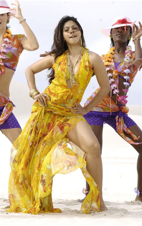 Milky Hot Thighs Legs Of Indian Celebs Tanisha Mukherjee Hot Thigh Show In A Song Scene