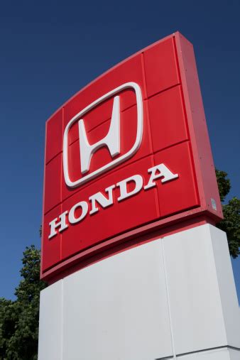 Honda Sign At Car Dealership Stock Photo Download Image Now Istock