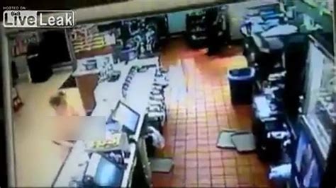 Florida Woman S Topless Mcdonald S Rampage Caught On Video Descrier News