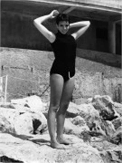Topless liza minelli Judy Garland