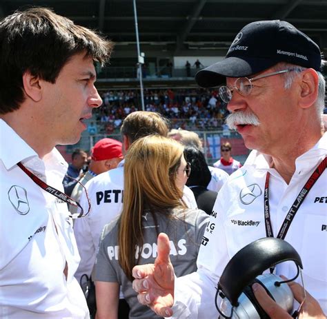 After talking to toto wolff, the. Formel 1: Daimler-Chef wünscht sich eine Frau im ...