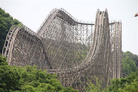 Find its location, attractions, tickets info, visiting. Everland Theme Park South Korea - XciteFun.net