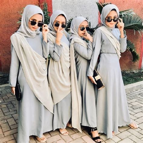 23 Inspirasi Baju Bridesmaid Muslimah Yang Modis Dan Elegan Bukareview
