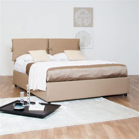 Il letto itaca con contenitore è disponibile in diverse dimensioni e colori per arredare la tua casa con gusto e personalità. Letto imbottito con contenitore mod.Fiocco - Rivestimento in Ecopelle o Tessuto | eBay