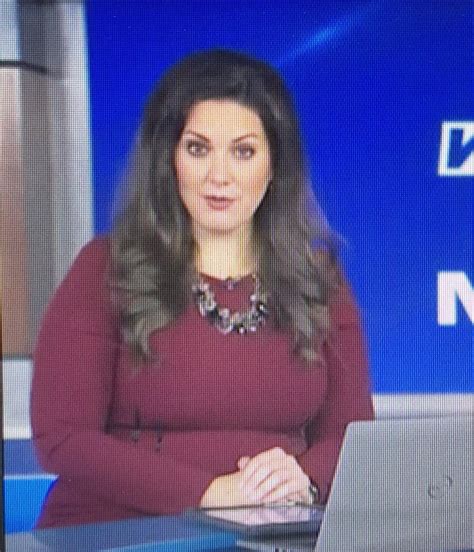 Kristin Bien WSBT South Bend : r/local_newswomen_caps