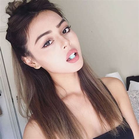 See This Instagram Photo By Lilymaymac • 147 3k Likes Lily Maymac Pictures Of Lily Pale Beauty