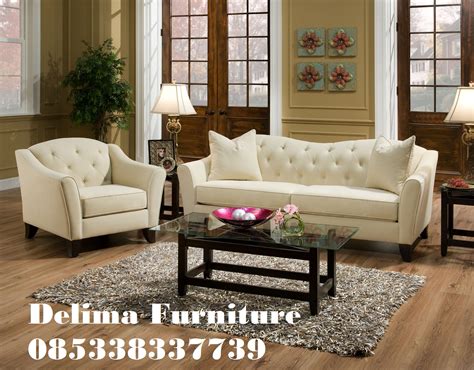 Memilih sofa ruang tamu minimalis membutuhkan banyak pertimbangan. Sofa Minimalis Modern Untuk Ruang Tamu Kecil Dan Besar ...