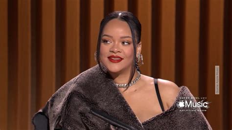 Pressekonferenz Vor Mega Comeback Rihanna Packt Ber Ihre Super Bowl
