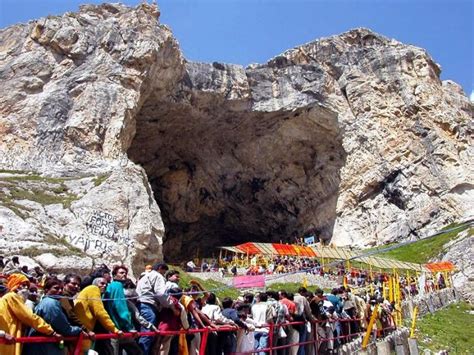 Amarnath Yatra 2023 Ends 4 5 Lakh Hindu Pilgrims Visited The Cave In Kashmir The Kashmiriyat