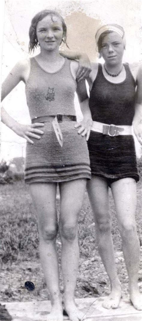 43 interesting vintage snapshots of women in swimsuits from the 1920s ~ vintage everyday