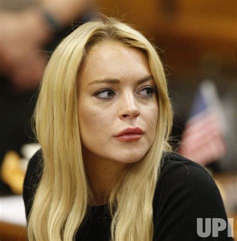 Photo Judge Sentences Lindsay Lohan To Jail Time In Beverly Hills