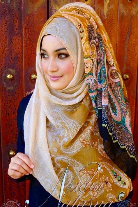 Pin Oleh Sahenshah Di Hijabist Kerudung Abayas Model Pakaian Hijab