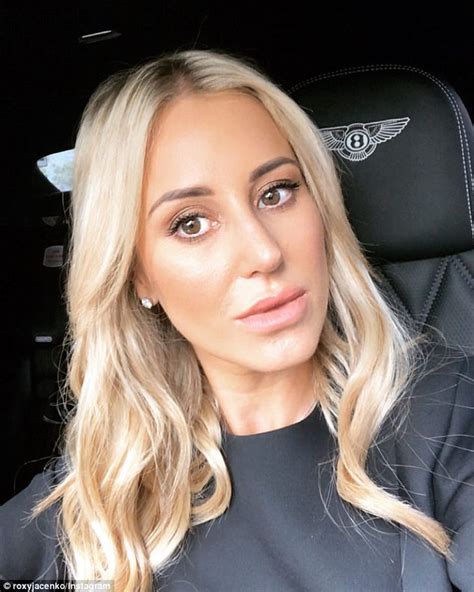 Roxy j mature (80.581 resultados). Roxy Jacenko flaunts her habibi nameplate and diamonds ...