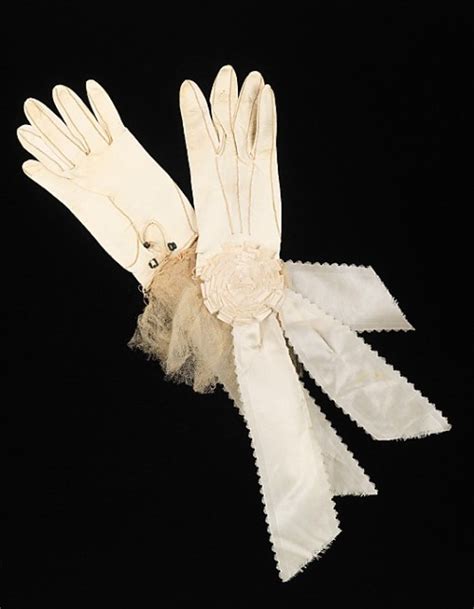 High Victoriana Wedding Gloves Victorian Wedding Vintage Gloves