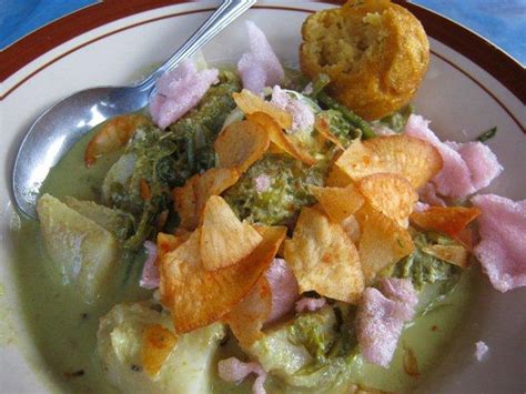 Information and translations of lontong in the most comprehensive dictionary definitions resource on the web. Budi Pratama on Twitter: "khusus hari minggu qt ada ...