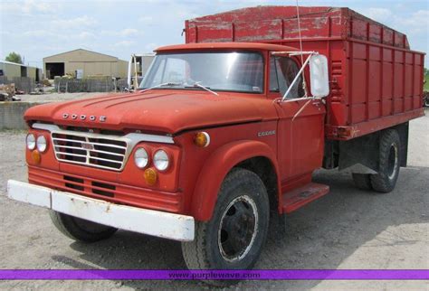 1964 Dodge 600 grain truck | Item 3094 | Old dodge trucks, Farm trucks, Dump trucks