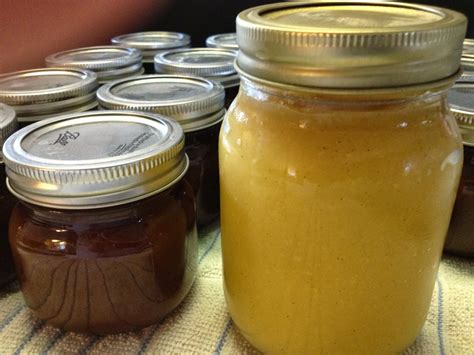 Jajas Club Canning Apple Butter