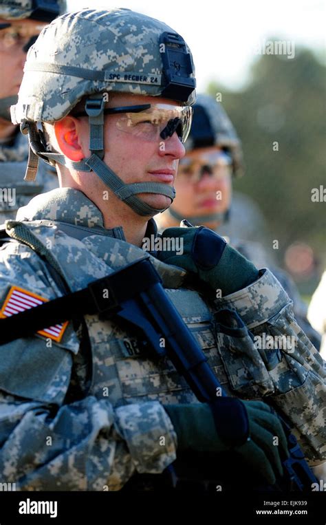 Spc Shiloh Becher The Army Reserve Soldier Of The Year Listens To