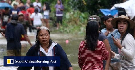 Three Dead Thousands Flee As Tropical Storm Kai Tak Pounds Central
