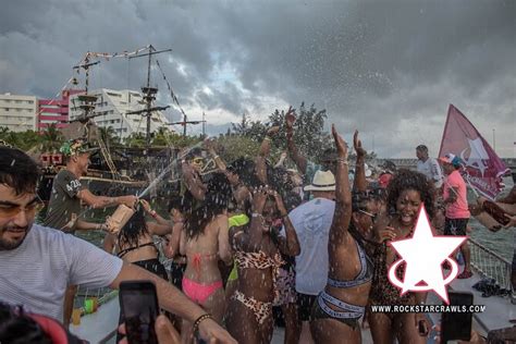 11 Best Party Boats In Cancún Mexico Updated 2023 Trip101