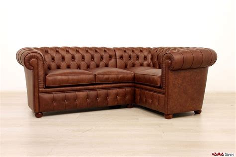 Dimensioni divano angolare piccolo semplice full size of divani. Piccolo divano chesterfield angolare