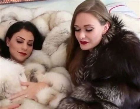 Lesbian Love White Fur Silver Fox Fur Fashion Fox Fur Sensual Cute Outfits Fur Coats Happy